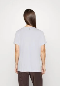 Andreea - Print T-Shirt - True White -Guess Clothing Sale 4533b8506d1e4b94a9a7391f53a366c6