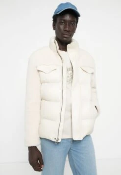 Guess JACKET - Winter Jacket - Quicksand -Guess Clothing Sale 48af500c451e40beb6d9622ab707aee2