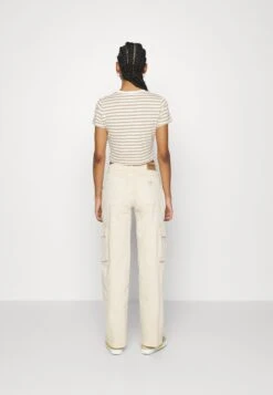 Kit Pant - Straight Leg Jeans -Guess Clothing Sale 48f33d7755834932a34d699778247fa8