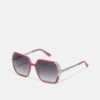 Guess Sunglasses - Shiny Fuxia/Gradient Smoke