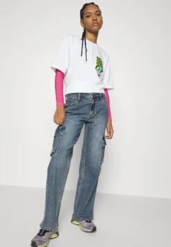 Kit Pant - Straight Leg Jeans - Go Donna Medium Wash -Guess Clothing Sale 4dcc914633744c51a8a1ecec862047c7