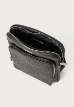 Guess BOSTON CROSSBODY FLAT - Cross Body Bag - Black -Guess Clothing Sale 501d317faf9444f1b2a86b22d620da3f