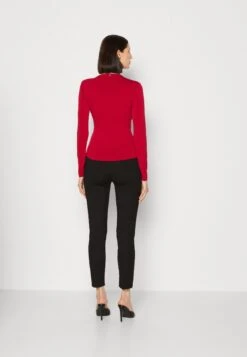 Lindsay Wrap - Long Sleeved Top - Deep Scarlet -Guess Clothing Sale 50db27469f354ac4820642fa4b914377