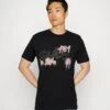 Guess Ss Bsc Graffiti Logo - Print T-Shirt - Jet Black