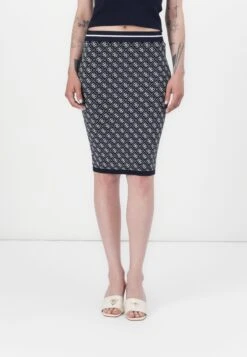 Guess LISE SKIRT - Pencil Skirt - Smart Blue/cream