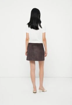 Guess CAMRYN SKIRT - Mini Skirt - Regal Brown -Guess Clothing Sale 51f527532c3a4b798b2cc6263d83e9f2