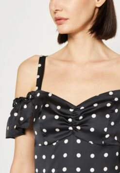 Guess Flare Dress - Cocktail Dress / Party Dress - Optical Square Black -Guess Clothing Sale 52471e9dc2004aa097d3fb119aed3536