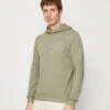 Guess Beau Hoodie - Sweatshirt - Mossy Green