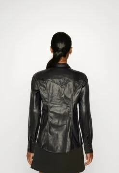 Guess Daisy - Button-Down Blouse -Guess Clothing Sale 55a721324ec74173bbe62b80257f483a