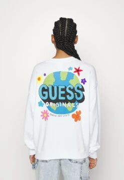 Go Earth Day - Sweatshirt - Pure White -Guess Clothing Sale 565bce45c60548aa92a40f6bfeb29820