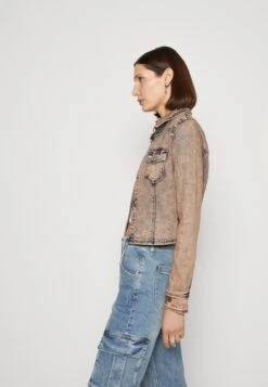 Rose Western Button Up - Denim Jacket - Go Pink Acid Wash -Guess Clothing Sale 5677bd12a76f43768947ad3da661d88b