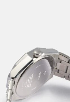 Guess KRYPTONITE UNISEX - Chronograph Watch - Silver-coloured -Guess Clothing Sale 575440e0a5dd4d5ea85c49710093634f