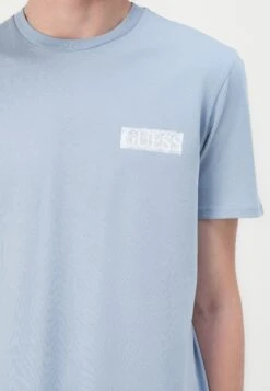 Guess PAINTERS - Print T-shirt - Nimbus Blue 12 Guess PAINTERS - Print T-shirt - Nimbus Blue -Guess Clothing Sale 58014be8adbe4e25b68e69ff41e4f19d