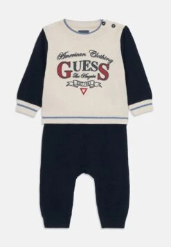 Guess BABY SET - Trousers - Muted Stone