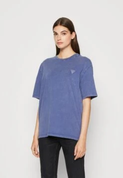 Camp Logo Tee - Print T-Shirt - Cobalt Bloom Multi -Guess Clothing Sale 592844ba883047bdb2a2ca67267b8f9b