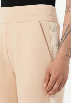 Guess NEW VICTOIRE PANT - Tracksuit Bottoms - Cameo Beige -Guess Clothing Sale 59acac3582144de396ca0258816c0a07