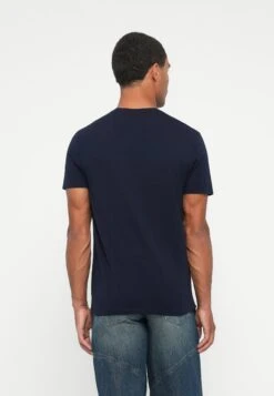 Guess DROP SHADOW TEE - Print T-shirt - Smart Blue -Guess Clothing Sale 59ee81e2e64b4f6e859e3637834db1d4