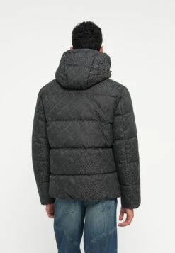 Guess ALL OVER LOGO JACKET - Winter Jacket - Black 9 Guess ALL OVER LOGO JACKET - Winter Jacket - Black -Guess Clothing Sale 5c9c8fc921d044aea6471f4976ff78fa