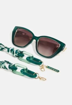 Guess Set - Sunglasses - Green -Guess Clothing Sale 5ea32ea49d9743b7a9675b62e2fd05a1