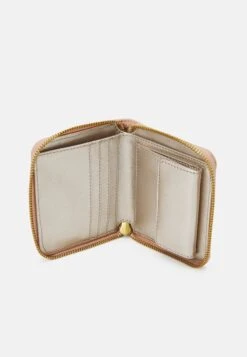 Guess Giully - Wallet - Apricot Cream -Guess Clothing Sale 5f6988c92a274c6c94aed677ec31637b