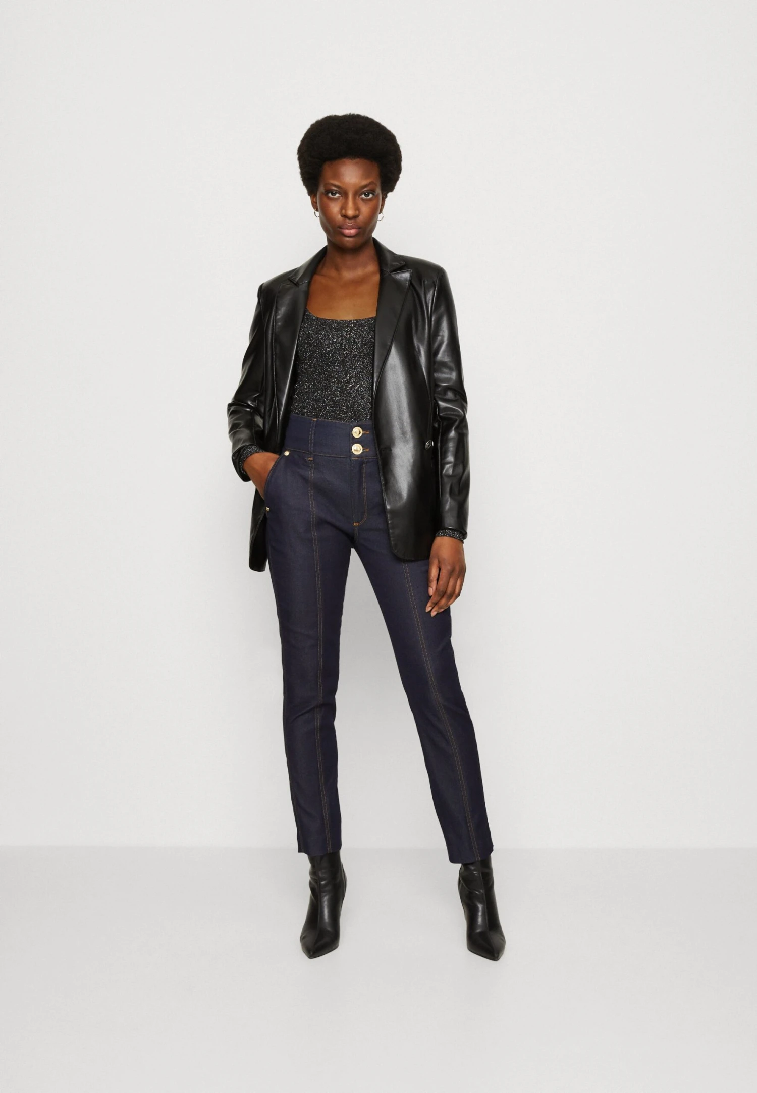 Shelly Pant - Slim Fit Jeans 2 Shelly Pant - Slim Fit Jeans - Image 2