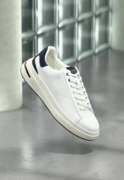 Guess ELBA - Trainers - White/blue