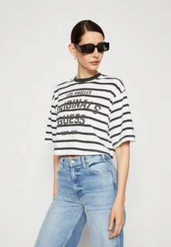 Go Mars- Print T-Shirt - Magnetic Grey -Guess Clothing Sale 6278ad66dd254dbb8191d643daaf6dcc