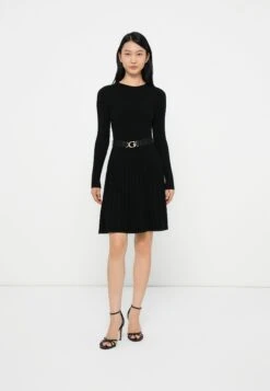 Guess BELTED HANA DRESS - Jumper Dress - Jet Black