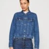 Guess Delya Trucker - Denim Jacket