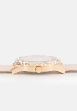 Guess Sparkling Pink - Watch - Pink -Guess Clothing Sale 63ebb617491543818954294d5d474c09