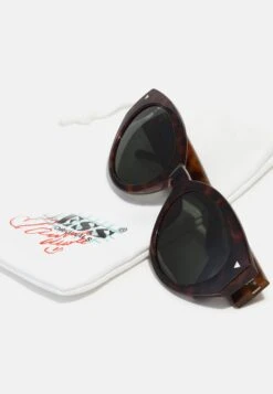 Guess Sunglasses - Blonde Havana -Guess Clothing Sale 647969308f9e42fab9843c5a8aef27db