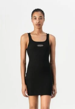 TANK SLIM EMBRO - Shift Dress - Schwarz