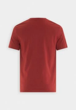 Guess Aidy Cn Ss - Basic T-Shirt - Dark Jam Red -Guess Clothing Sale 672b526772404414995d8b9898fd0bcc