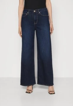 Guess Bellflower - Relaxed Fit Jeans