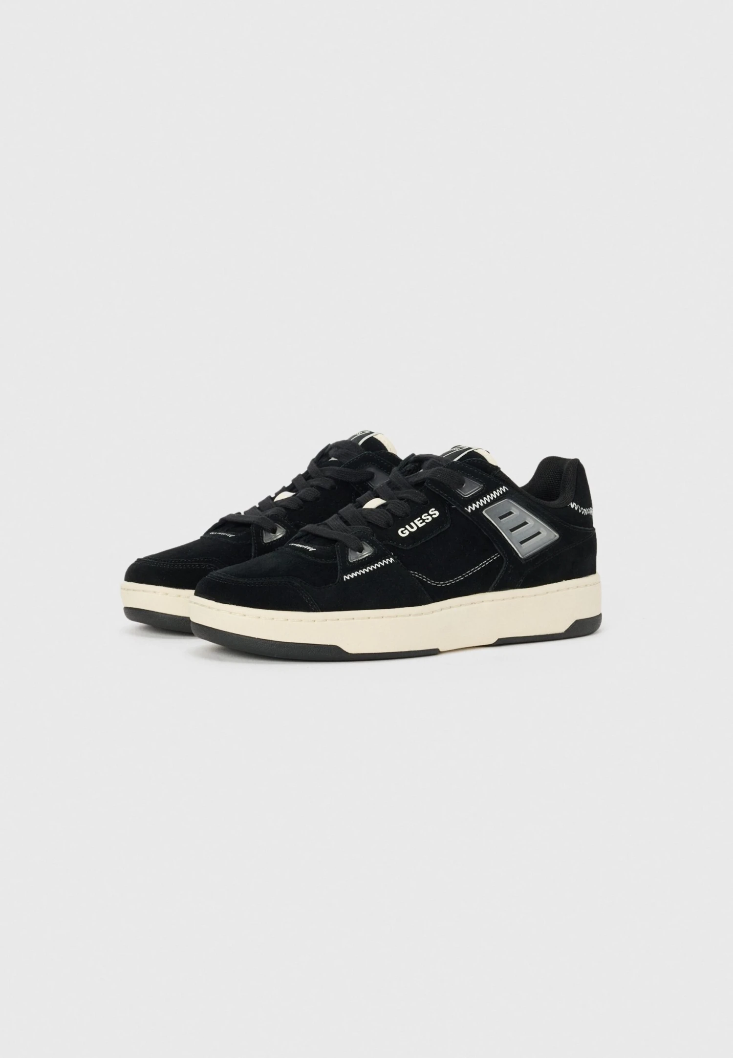 Guess VINCENT - Trainers - Black 2 Guess VINCENT - Trainers - Black - Image 2