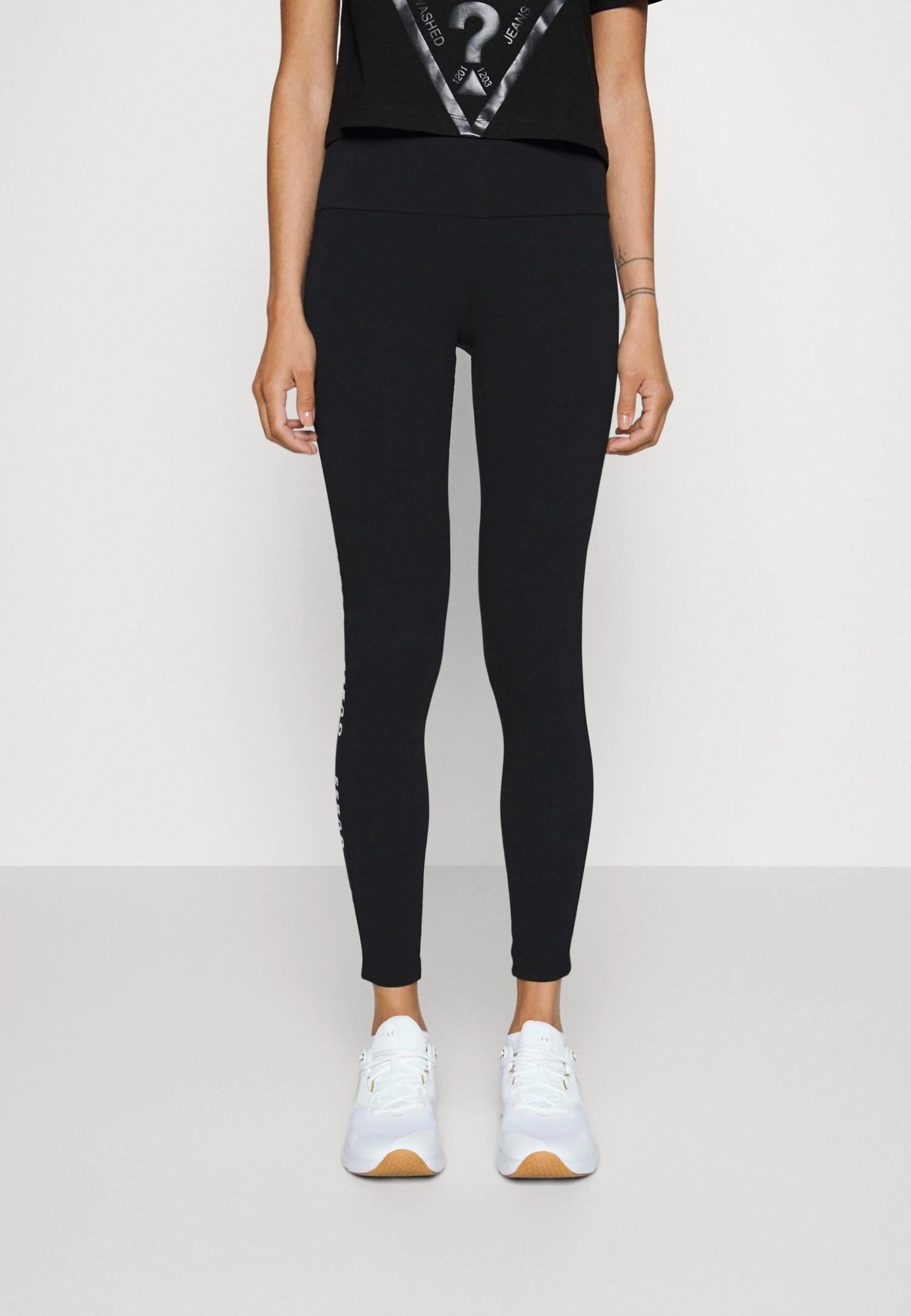 Guess Aline4/4 E - Leggings - Trousers - Jet Black 1 Guess Aline4/4 E - Leggings - Trousers - Jet Black