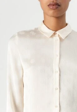 Guess MARTHE LOGO - Button-down Blouse - Vanilla Blush -Guess Clothing Sale 692f4a0e116041aa87af3aac6bc16e1c