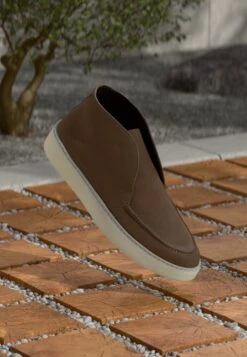 Guess RICHARD - Classic Ankle Boots - Brown