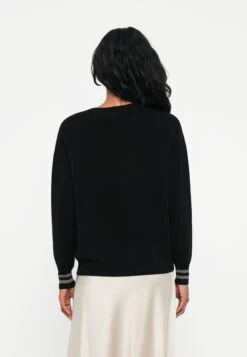 Guess SYLVIE LOGO - Sweatshirt - Jet Black 8 Guess SYLVIE LOGO - Sweatshirt - Jet Black -Guess Clothing Sale 6a418e98cc5d42229d61b7f9ae0cd9d5