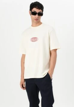 GO STRIKER TEE - Print T-shirt - Sandy Shore 11 GO STRIKER TEE - Print T-shirt - Sandy Shore -Guess Clothing Sale 6b4311dc9ace44968667a6e624acc35b