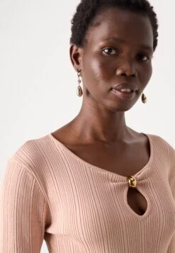 KATHLEEN - Jumper - Cappuccino Tan -Guess Clothing Sale 6ccabd6a014940d381f7eccb567d30de