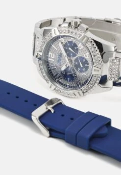 Guess Frontier Box Set - Watch - Silver-Coloured Tone -Guess Clothing Sale 6d14a405b1274cf6847c4fa5f9ad8f89