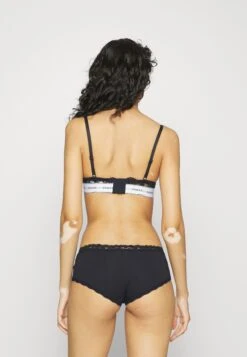 Guess Belle- Push-Up Bra - Jet Black -Guess Clothing Sale 6e613cc3864840ca8226a9924f6fce78