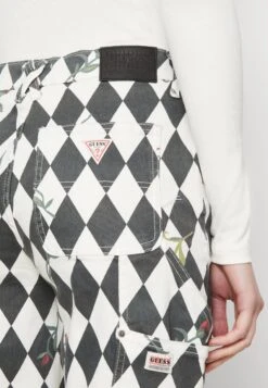 Go Rose Diamond Carpenter Pant - Relaxed Fit Jeans - Jet Black Multi -Guess Clothing Sale 72388c1e0fe74459ad3ed82708443e10