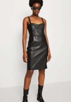 Guess Reid Dress - Cocktail Dress / Party Dress -Guess Clothing Sale 7565cf0d961f48a4859f8d190e34b6cc