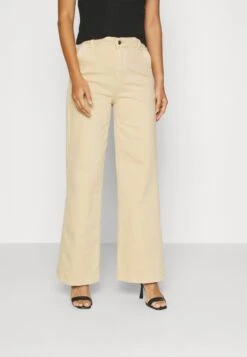 Guess Darma High Wide - Flared Jeans - Sahara Sand Multi