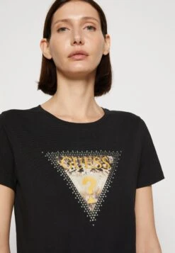 Guess Ss Cn Animal Triangle - Print T-Shirt -Guess Clothing Sale 7747b492f084401aae7deff3547b3cd4