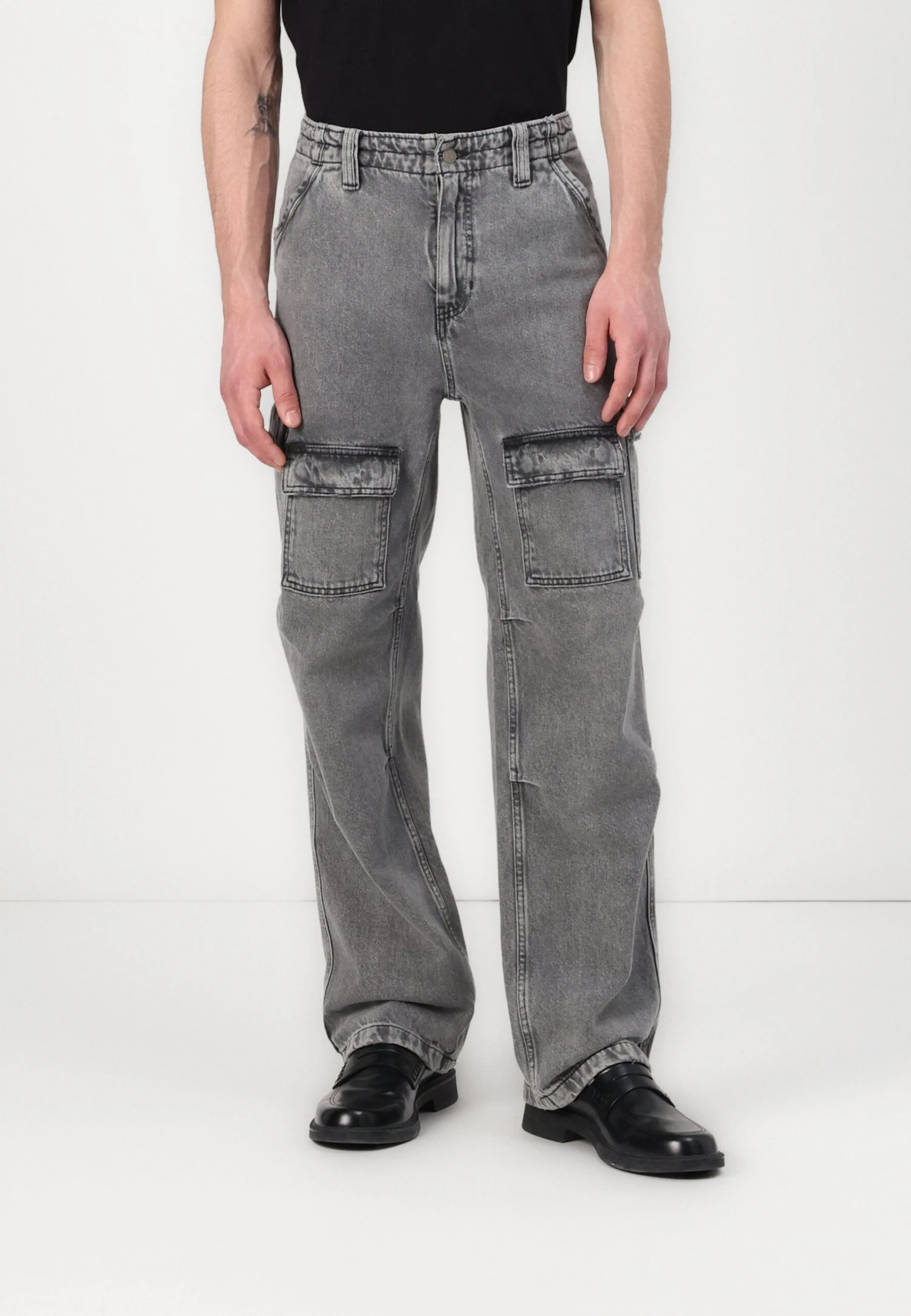 PANT UNISEX - Relaxed Fit Jeans - Go Tinted Grey Wash 1 PANT UNISEX - Relaxed Fit Jeans - Go Tinted Grey Wash