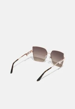 Guess Sunglasses - Shiny Rose Gold-coloured/gradient Brown -Guess Clothing Sale 7a83fc5b393e424a98188a1ba53a7cf0