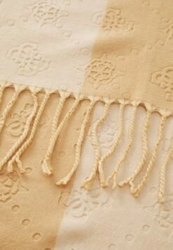 Guess SCARF UNISEX - Scarf - Beige -Guess Clothing Sale 7aa6a670556445d2a64e42fc88c07686